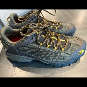 The North Face Men’s Ultra 109 shoes sz 8 1/2